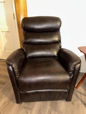 Sale Photo Thumbnail #629