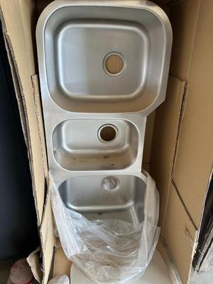 Sale Photo Thumbnail #505