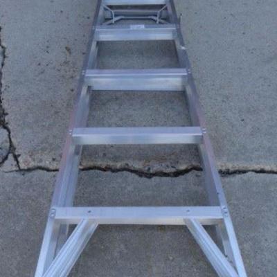 Aluminum 6' A Frame Ladder
-Good condition