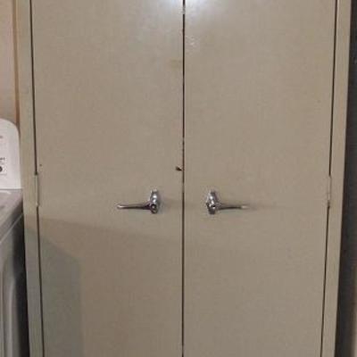Metal 2-door cabinet