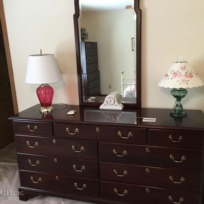 Whtie of Mebane Dresser w/beveled mirror