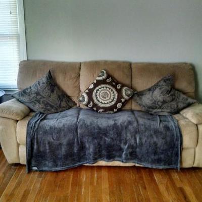 sofa with recliners on both ends
