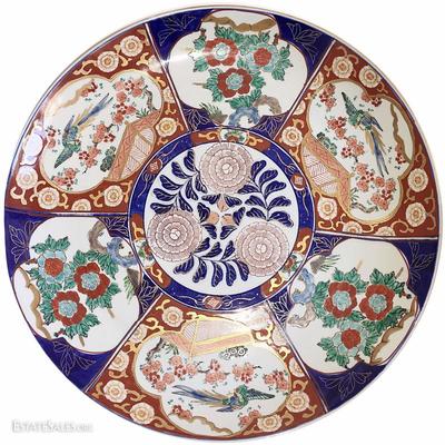 An 18 inch hand painted Imari charger