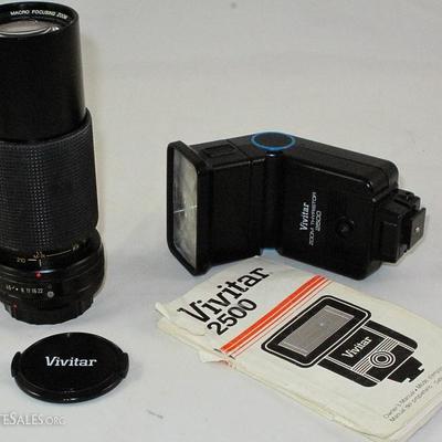 Vivitar 70 - 210mm Micro Focusing Zoom Lens Canon Mount and Vivitar 2500 Flash Attachment
