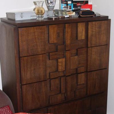 GREAT DRESSER PART OF BEDROOM SET
