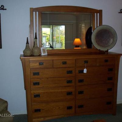 Vaughan - Bassett Mission style 8 drawer dresser with mirror