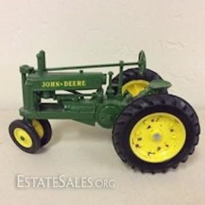 John Deere Metal Tractor (Miniature)