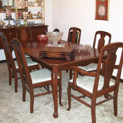 1930's dining set with matching sideboard