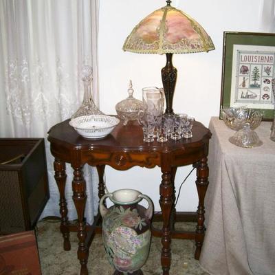 1930's radio table - large Satsuma vase - antique lamp