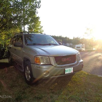 2005 GMC ENVOY- 4 wheel drive, one owner, remote start, 132k high way miles, all maintance records, beautiful inside and out. Very solid...