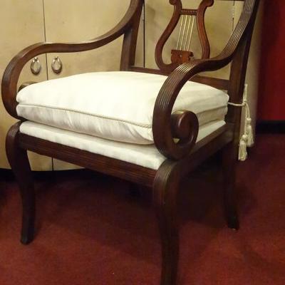 THOMASVILLE DUNCAN PHYFE STYLE ARMCHAIRS WITH LYRE BACKS