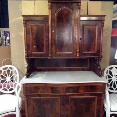 19TH CENTURY SIDEBOARD WITH HUTCH AND WHITE MARBLE TOP