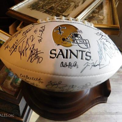 2006 New Orleans Saints autogrpheed football $50