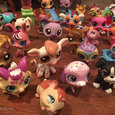 Littlest Pet Shop Pets