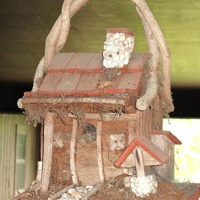 Rustic Cottage Craft Cabin Birdhouse
