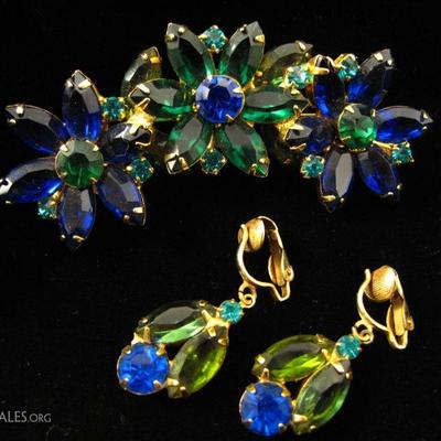 Beautiful Blue & Green Rhinestone Brooch and Clip Earrings (each rhinestone is pronged in).