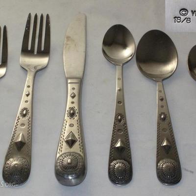 Wallace Stainless Steel 6 Piece Place Setting: Salad Fork, Dinner Fork, Dinner Knife, Iced Teaspoon, Oval Soup Spoon and place Teaspoon