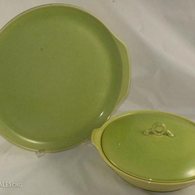 Universal Ballerina "Chartreuse" Covered Vegetable and 12" Chop Plate 