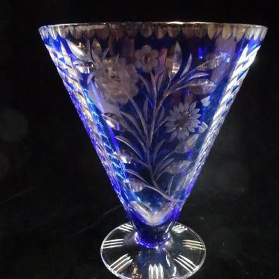 COBALT CUT TO CLEAR FAN VASE