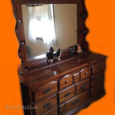 Kincaid Solid Wood Furniture 
Mirror and Dresser
$725