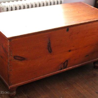 antique blanket chest with drawers inside