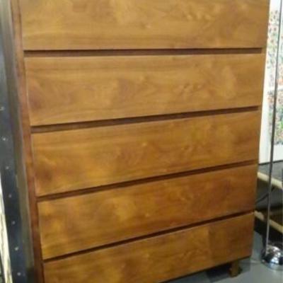 2 PC JOHN WIDDICOMB MID CENTURY TALL CHEST & KING HEADBOARD, CHEST WITH 5 DRAWERS, LABELED WIDDICOMB
