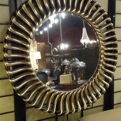 MODERN DESIGN ROUND MIRROR, SILVER AND BLACK FINISH FRAME, VERY GOOD CONDITION, 42