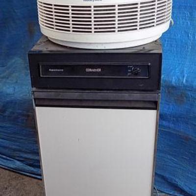 FSV030 Vintage Appliances - Air Cleaner & Trash Compactor