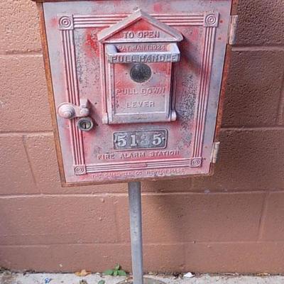 FSV029 Vintage Fire Alarm Station