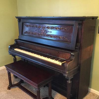 Richmond upright piano