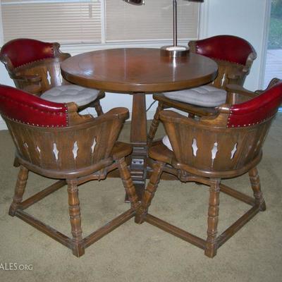 Viking Oak Table & Chairs