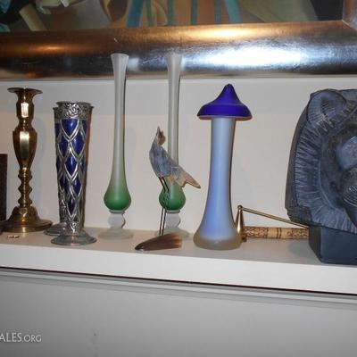 Many fine art-glass objects