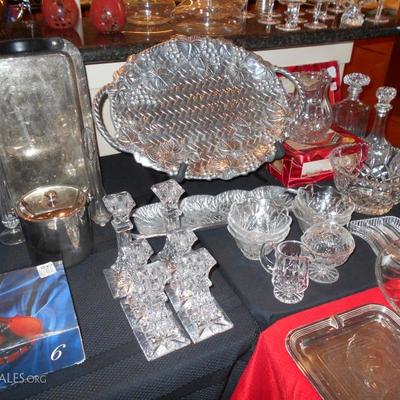 Many cut crystal items including Waterford.