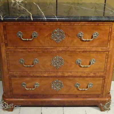 HENREDON MABLE TOP CHEST OF DRAWERS