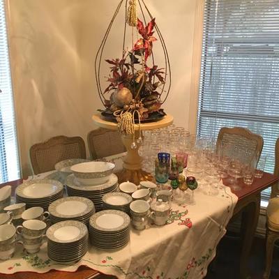 Beautiful Dining Table with 8 chairs; China and Glassware