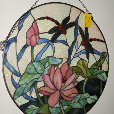 Dale Tiffany round stained glass w/dragonflies