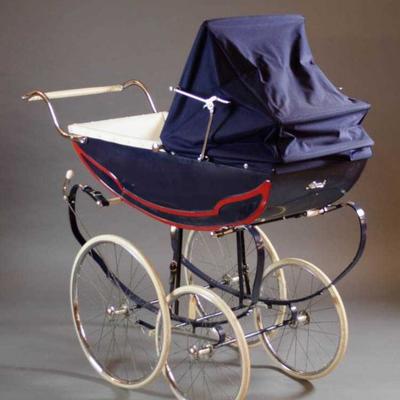 Tori Spelling's pram, consigned by her brother