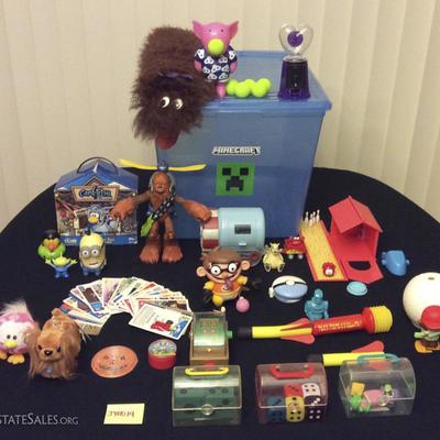 JYR019 Fun Toy Lot - Chum Chum, Club Penguin, Zhu Zhu & More
