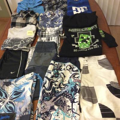 JYR008 Cool Designer Boys Clothing Lot - DC, Quiksilver, Vans & More
