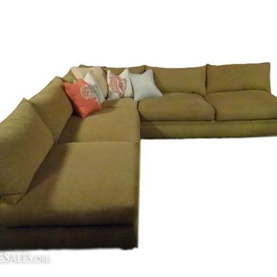 ROBB AND STUCKY 2 PIECE SECTIONAL SOFA IN TAN, IMMACULATE CONDITION
