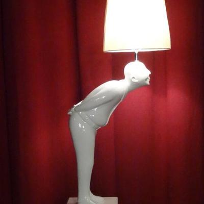 NEW WHITE BOWING MAN LAMP, 33 INCHES TALL 
