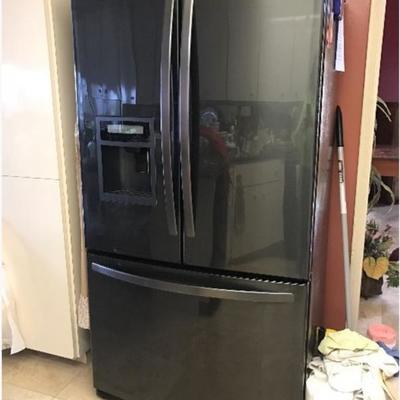 Kenmore Elite 3-door French style refrigerator with ice maker in door