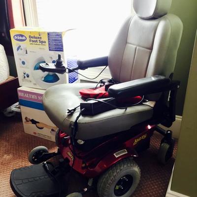 Jazzy Chair!  Needs new battery but otherwise works fine.