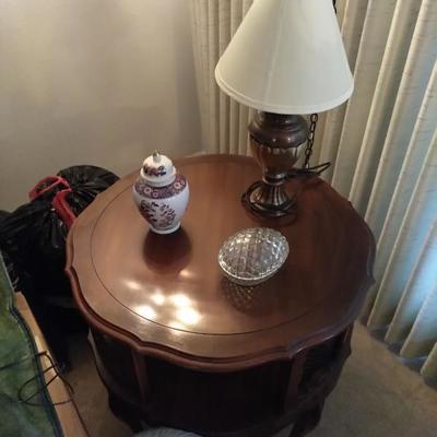 Antique / Vintage Lamp, dark cherry round end table, interior decor