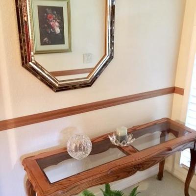 Table with glass insets, decor and decorative mirrors