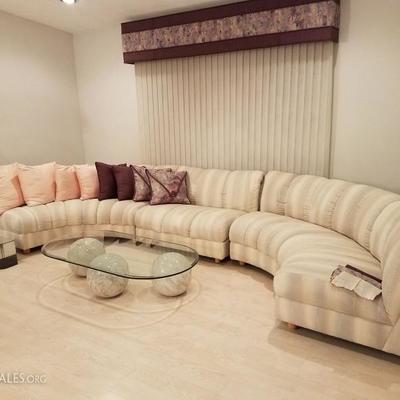 U-shaped sectional sofa