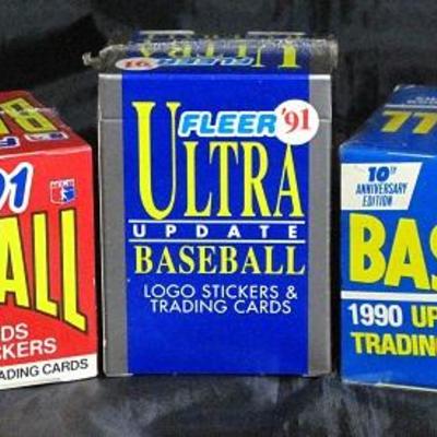 Fleer 1991 Baseball Update Trading Cards and Logo Stickers (20 Logo Stickers & 132 Trading Cards).  Fleer Ultra Update Baseball Logo...