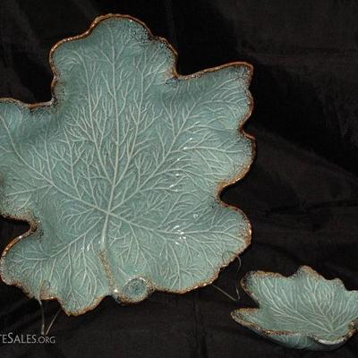 California Original #719 Mid Century Modern chip & dip Green Leaves with Gold Edges 