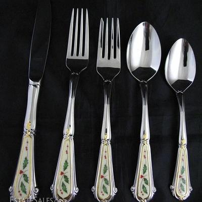 Lenox Holiday Stainless Flatware Holly Emblem with Gold Accents:  5 Piece Place Setting, Service for 12: Dinner Knife, Dinner Fork, Salad...