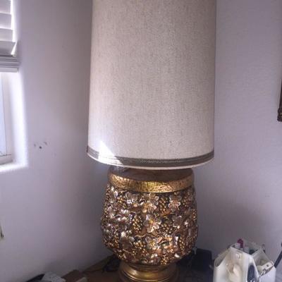 stunning barrel lamp, retro